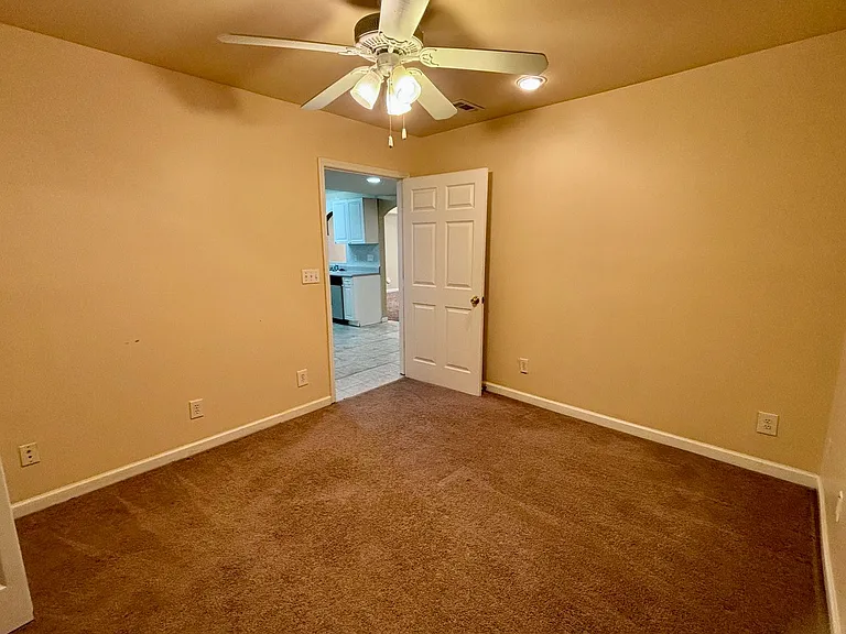 540 Chandon Way — Photo 36