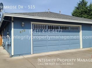 515 Primrose Dr #515, Central Pt, OR 97502
