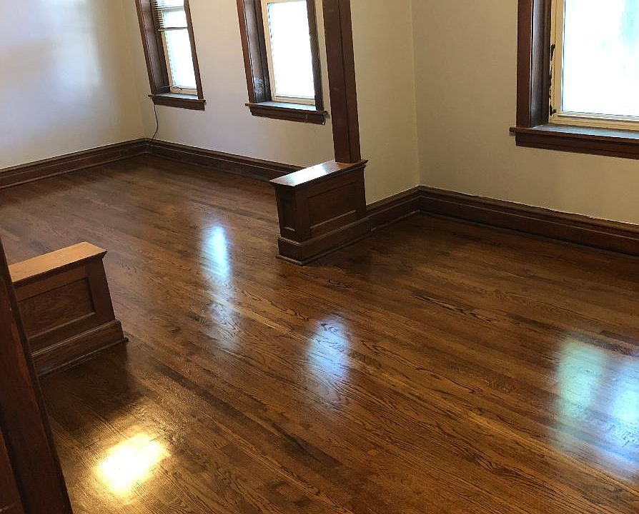 1st image of 2236 W Cornelia Ave #1