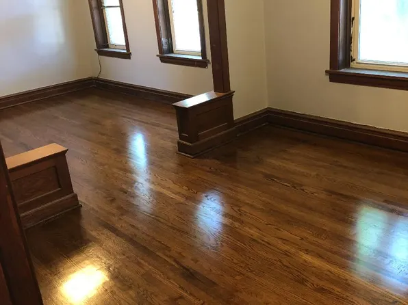 2236 W Cornelia Ave #1, Chicago, IL 60618