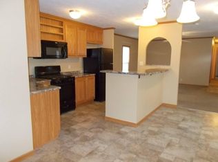53 Lake Meadow Dr, Batavia, OH 45103