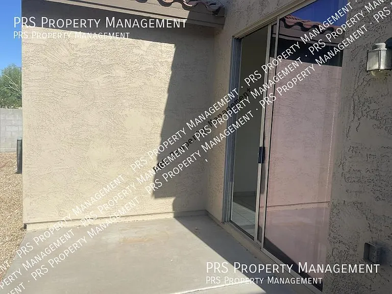 2306 W Kristina Ave — Photo 20
