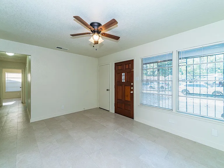3119 Jane Ellen St — Photo 6