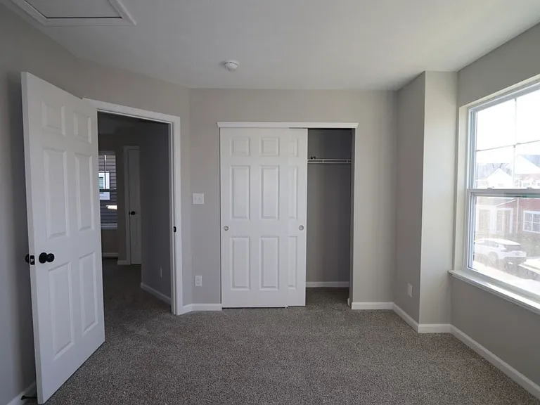 339 Central State Blvd #1 — Photo 13