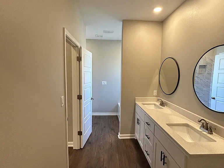 121 Stonebriar Dr — Photo 8