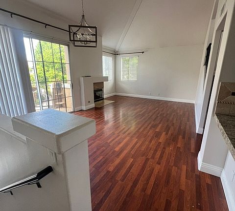 5th image of 11 Opera Ln