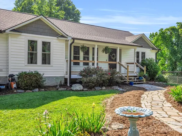 421 Owensby Rd, Hendersonville, NC 28792