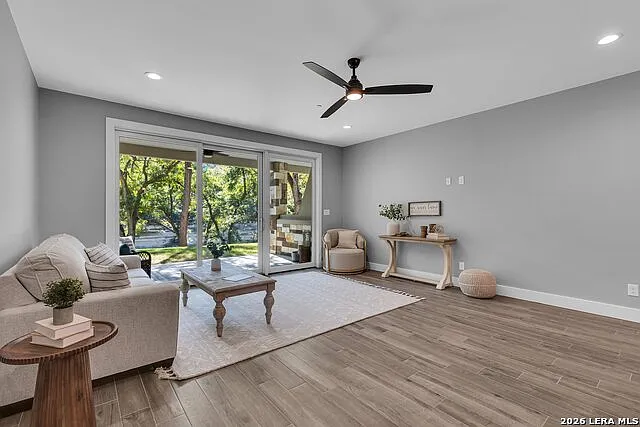 Rio Guadalupe Condos — Photo 3