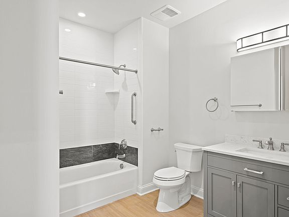 5th image of 30 Lake Ave #210