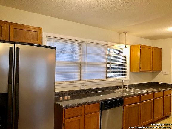 4th image of 606 Elkhorn Dr