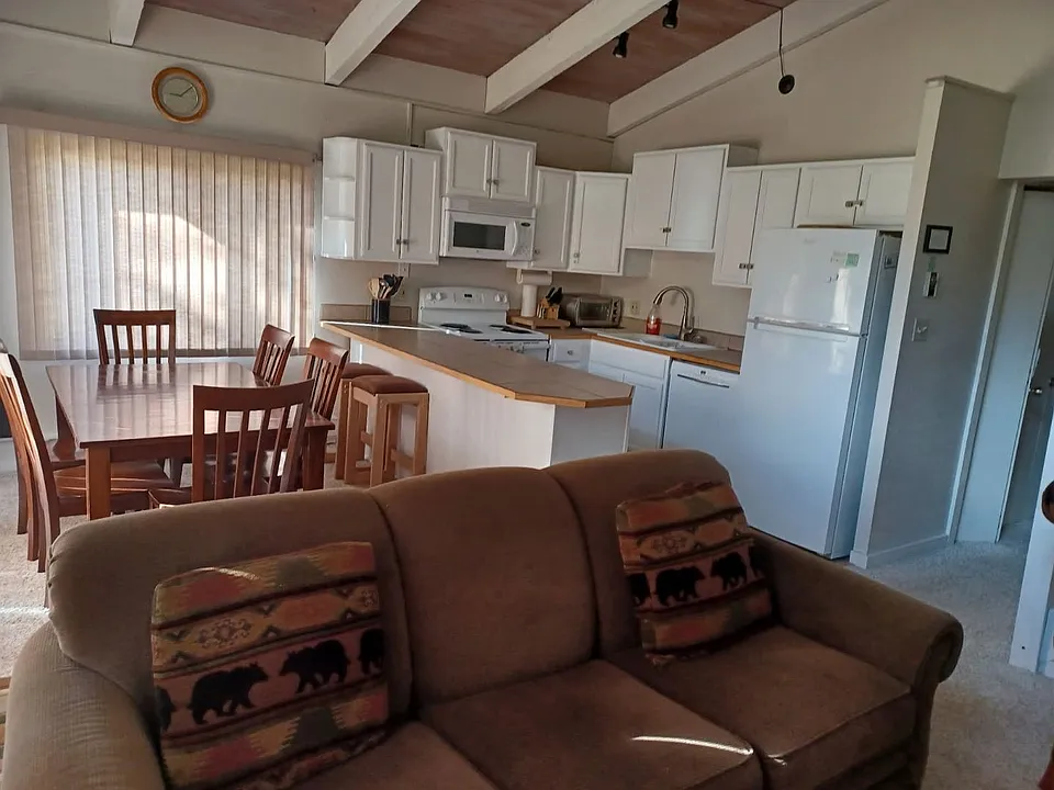 4660 Vail Racquet Club Dr #1216