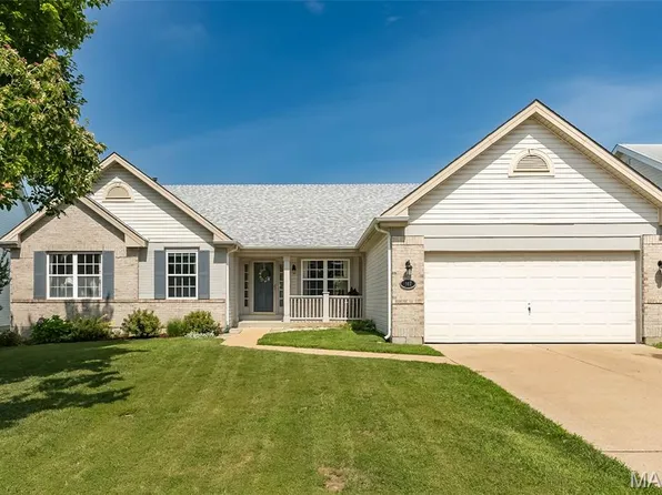 107 Behlmann Orchard Ct, Florissant, MO 63034