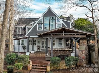 5401 Mountain Point Ln, Charlotte, NC 28216