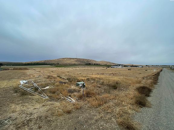 5th image of 231003 E Airway Heights Pr