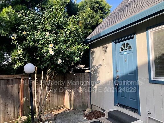 2nd image of 941 E Cotati Ave