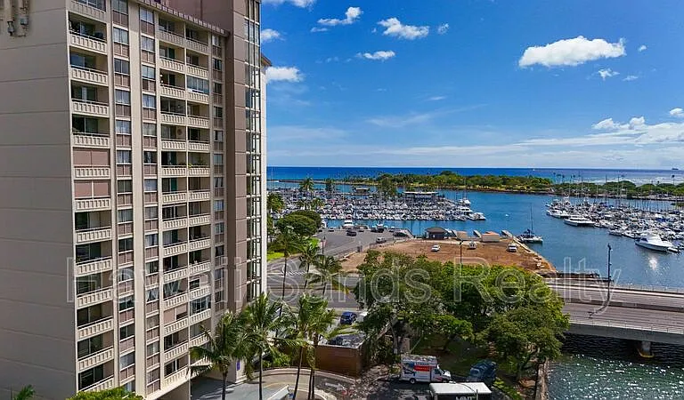 1676 Ala Moana Blvd #907 — Photo 19