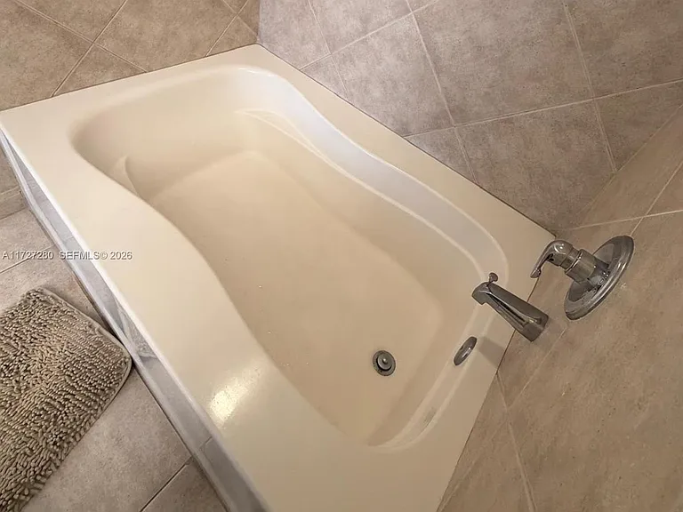 2080 S Ocean Dr #502 — Photo 26