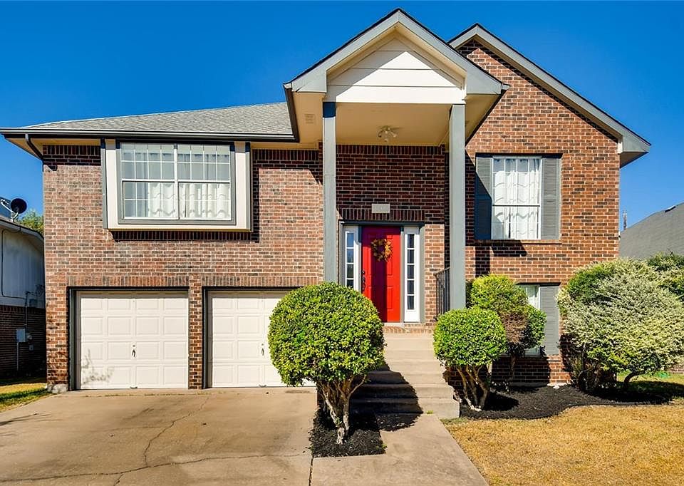 1st image of 16920 Dashwood Creek Dr