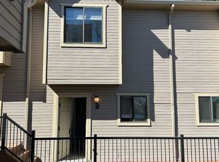 1504 Crestone Ave APT B, Colorado Springs, CO 80905