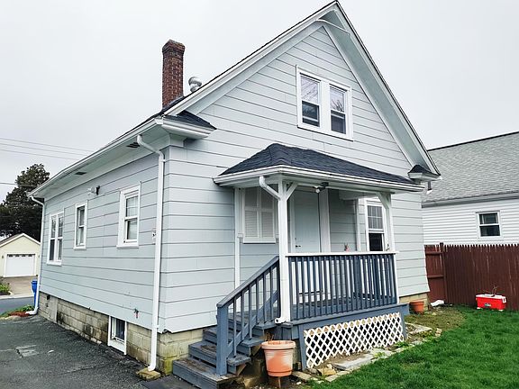 2nd image of 42 Victory St