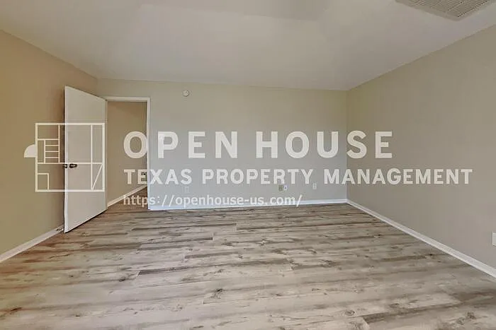 3220 Maryfield Ln — Photo 12