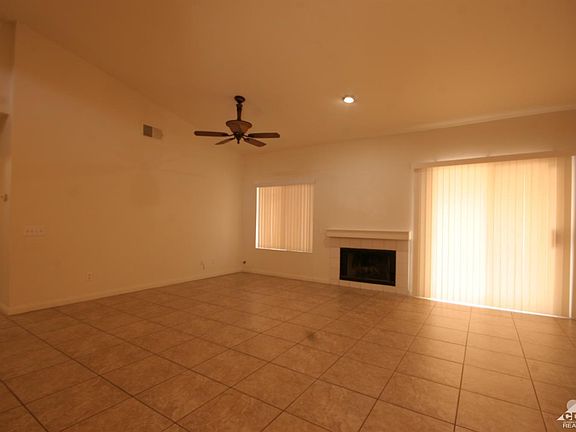4th image of 78745 Villeta Dr