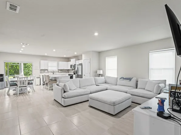 3705 Bennington Lane, Fort Pierce, FL 34981