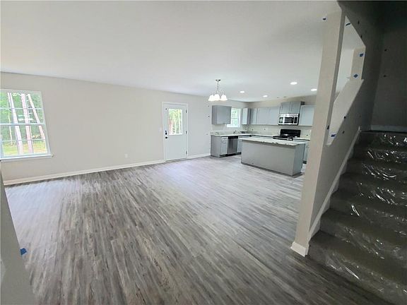 5th image of 3427 Silver Chase Ct