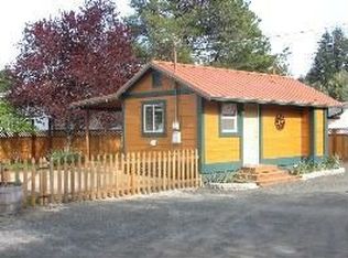 110 S 5th St, Lakeside, OR 97449