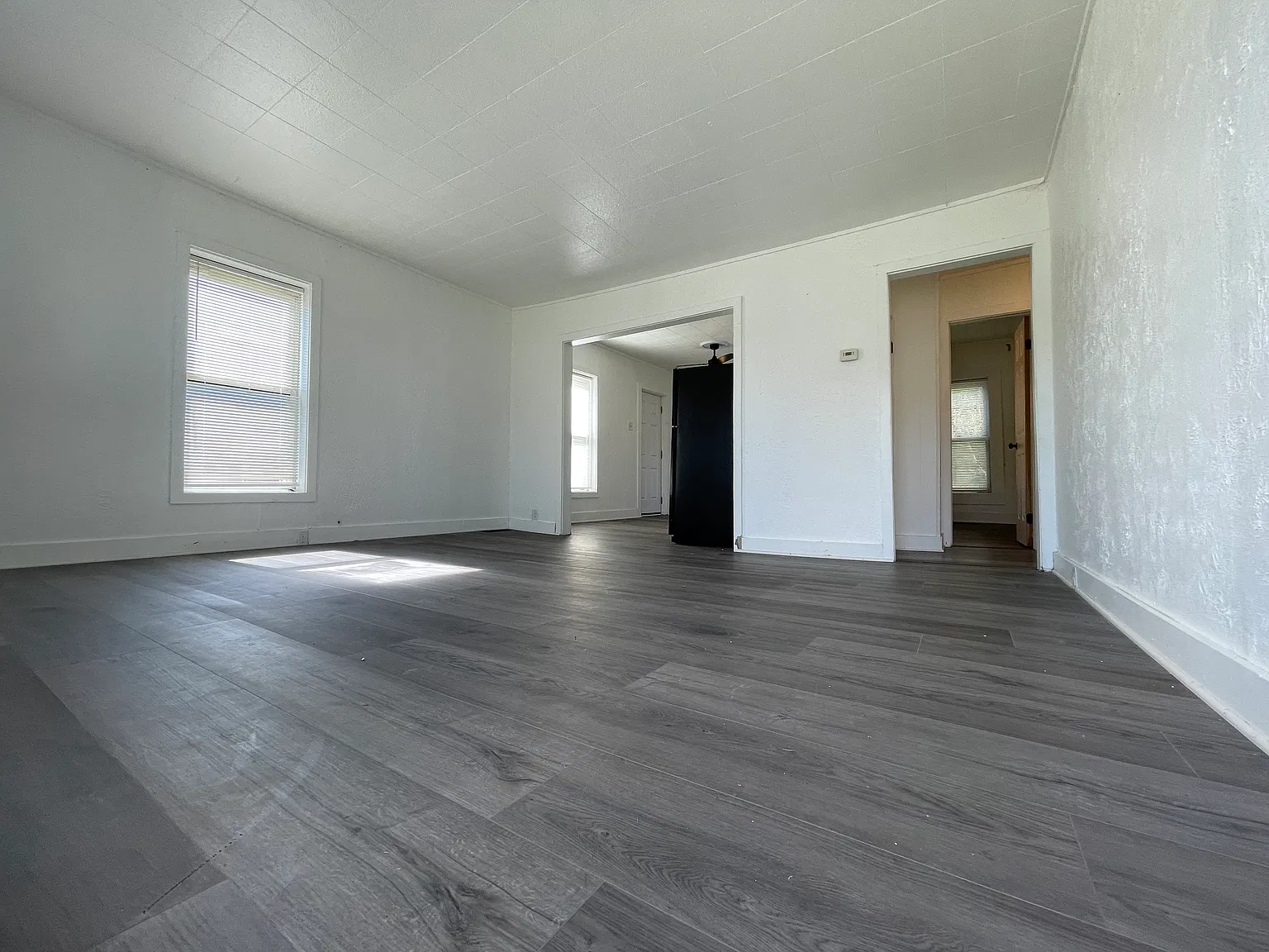 2 bed, $1,200 — Photo 3