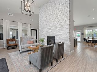 Eagle Crossing Townhomes, Blue Springs, MO 64014