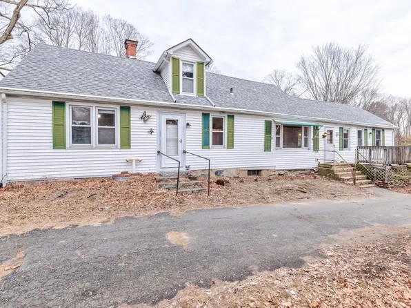 108 N Main St, Belchertown, MA 01007