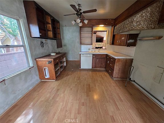 2nd image of 2321 N Naomi St