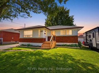 256 Clarke St, Pt Colborne, ON L3K2G5