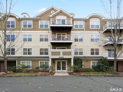26 Schoolhouse Drive #204, West Hartford, CT, 06110