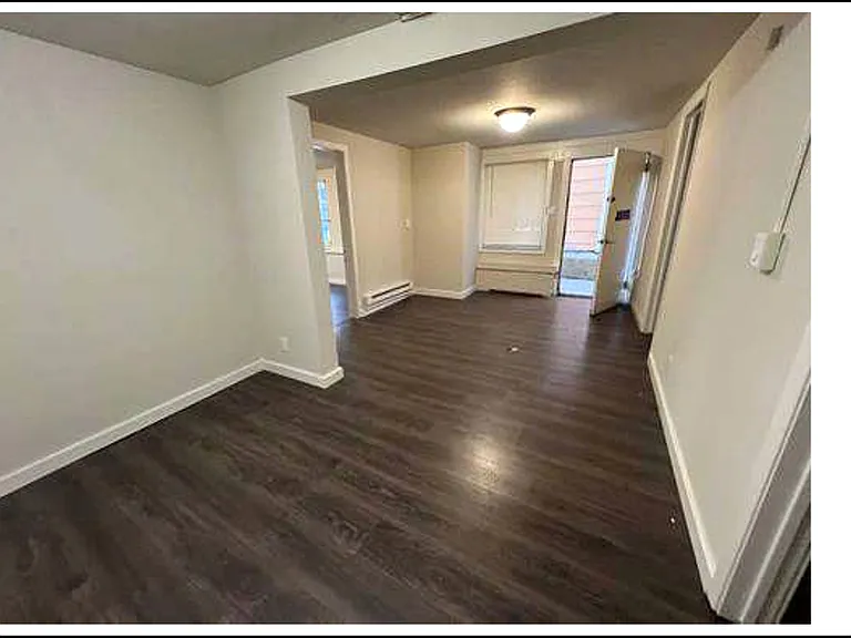 1616 Grove St #A — Photo 1