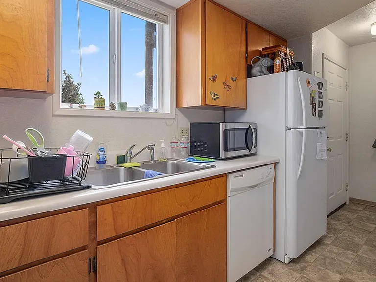 1882 Medart Ln — Photo 6