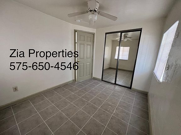 5th image of 2105 College St APT A