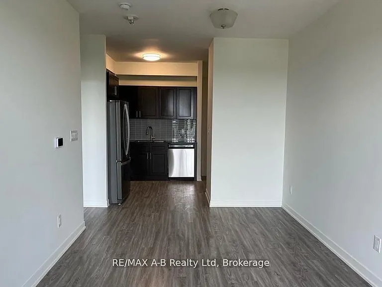 128 King St N #1411 — Photo 6