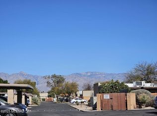 896 S Pantano Rd, Tucson, AZ 85710