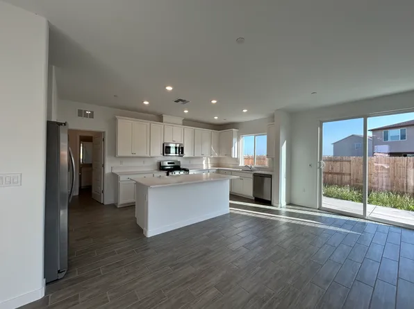 7026 Rocky Bay Rd, Stockton, CA 95219