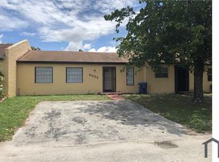 3033 NW 203rd Ln, Miami Gardens, FL 33056