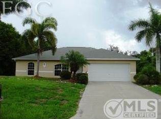 639 SW 10th Ter, Cape Coral, FL 33991