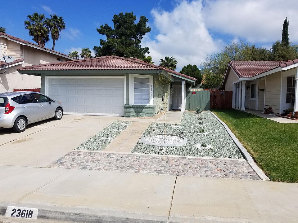 1st image of 23618 Parkland Ave
