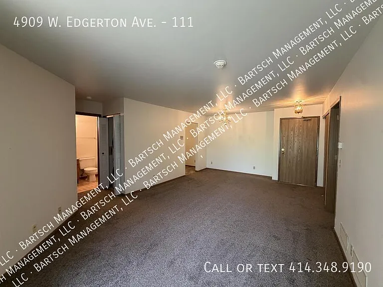 4909 W Edgerton Ave #111 — Photo 5