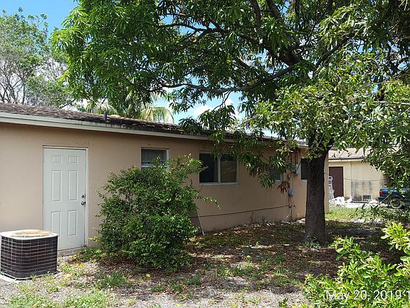 2nd image of 2300 NW 9th Pl