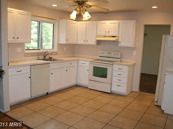 5th image of 9524 Aspenwood Ct