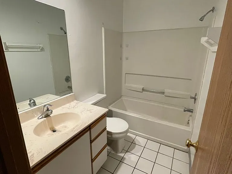 72 Chittenden Ave — Photo 13