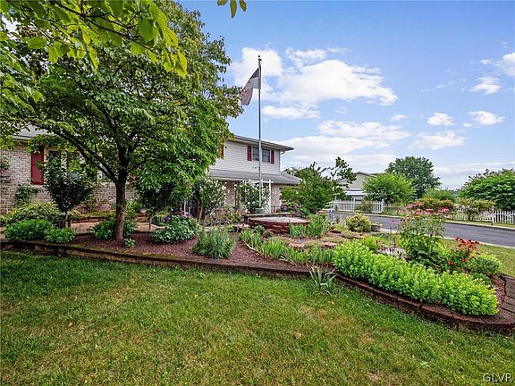 5th image of 4279 Hilltop Pl