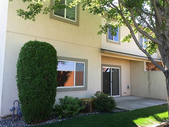 4th image of 739 Hanford St